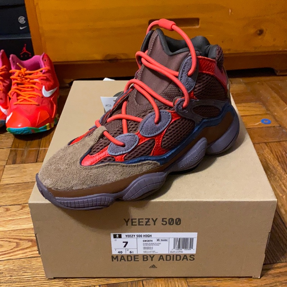 Yeezy 500 high Sumac